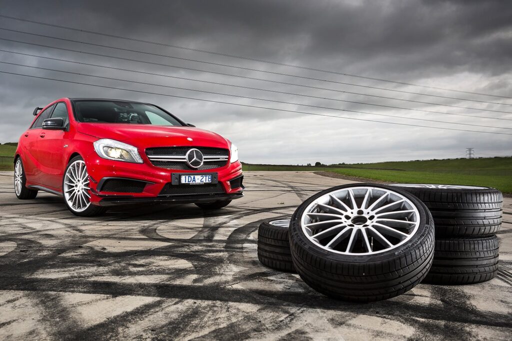 MOTOR Tyre Test 2015