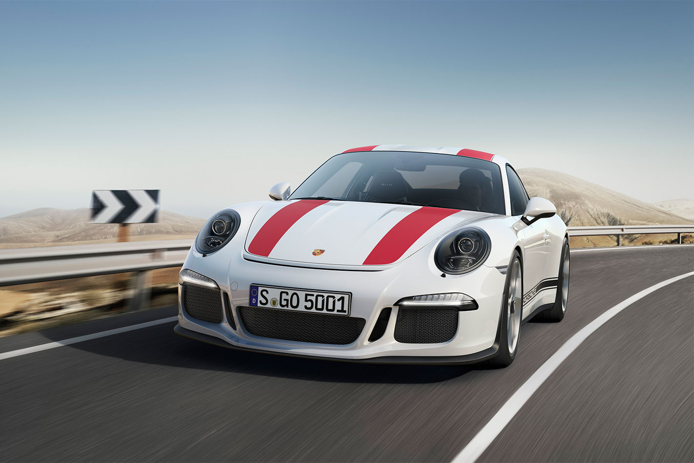 Porsche -911-R-action