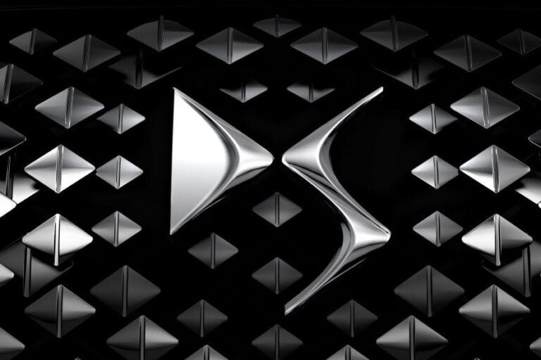 Citroen's DS to go alone