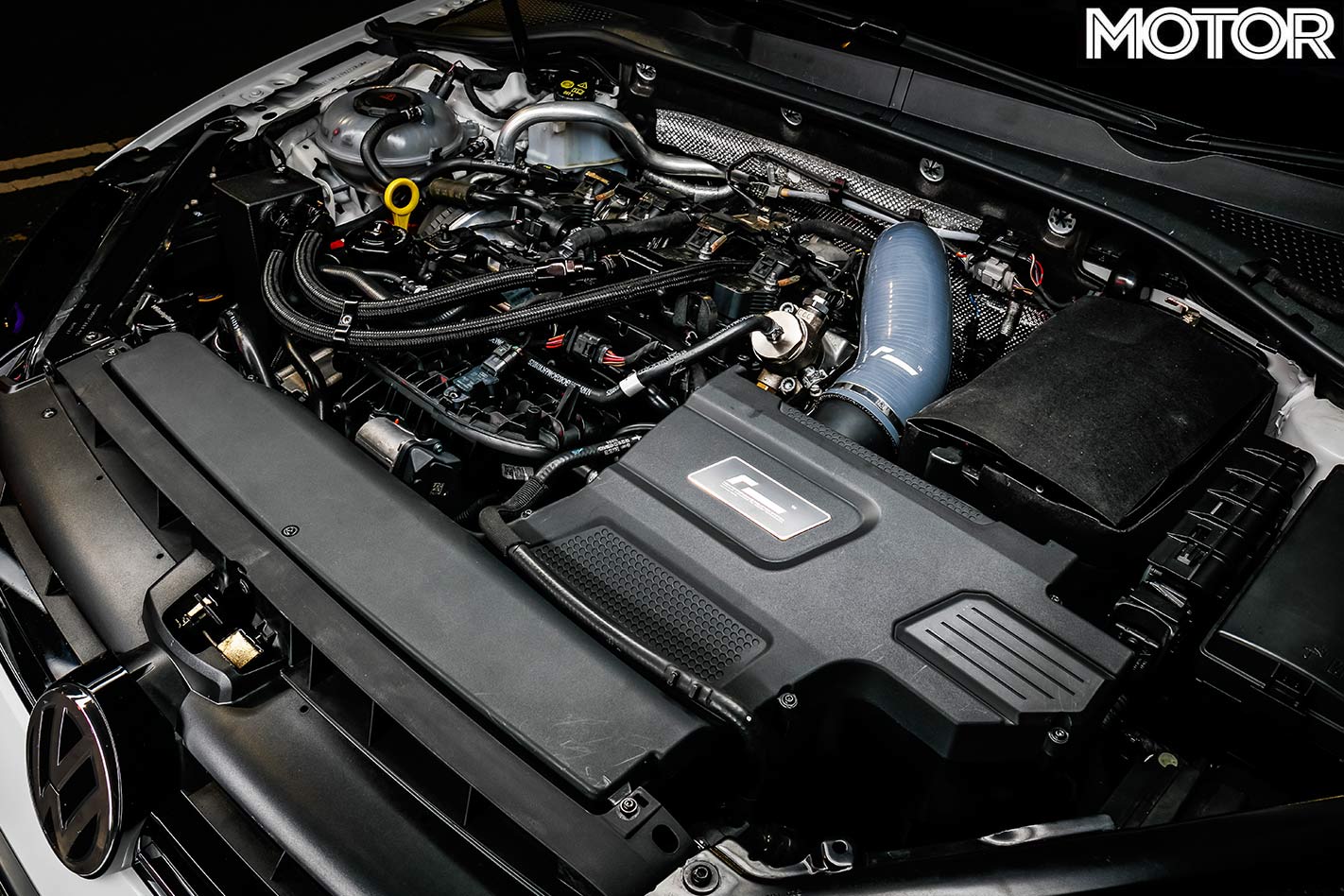 Volkswagen Golf R engine bay