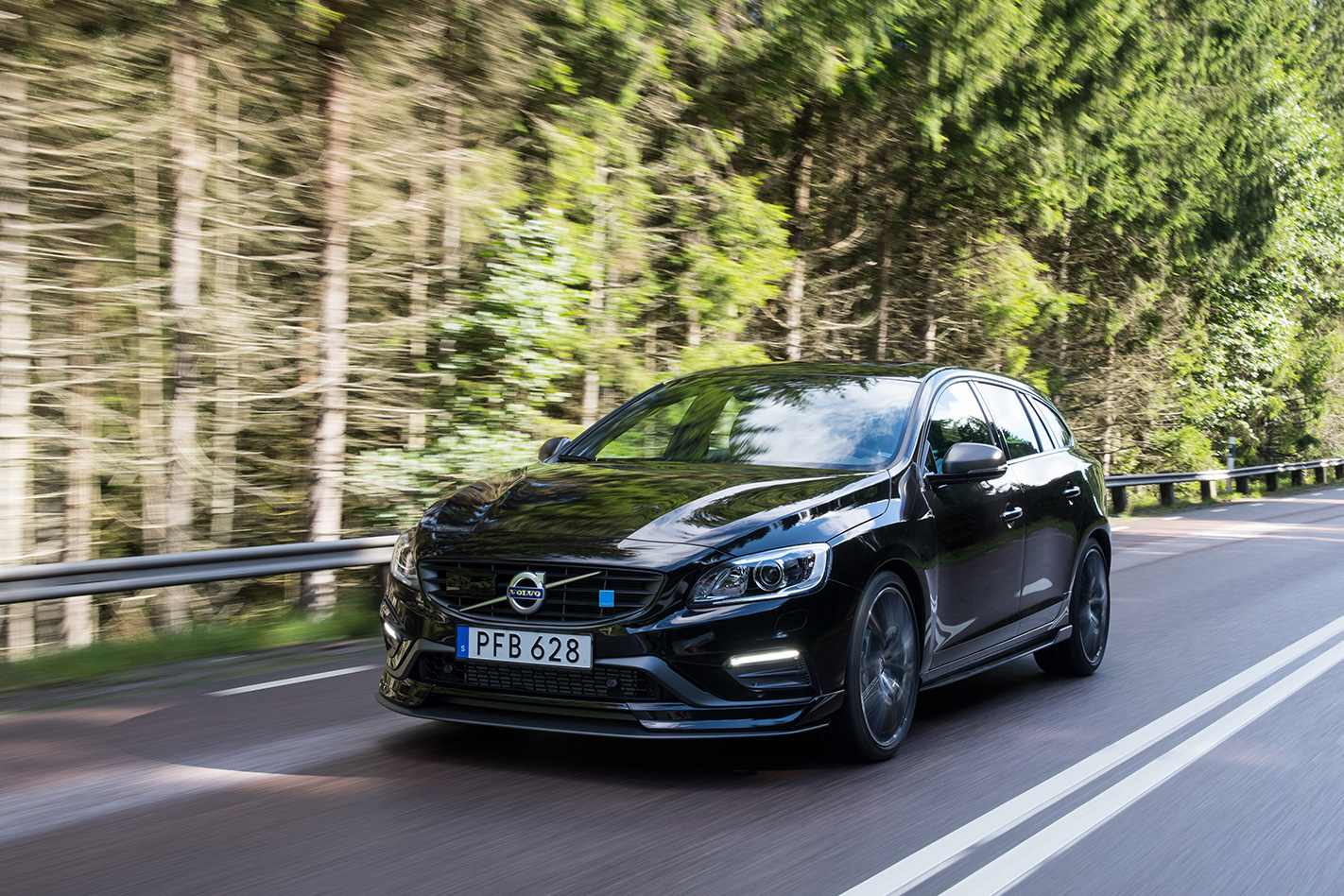 2018 Volvo V60 Polestar front