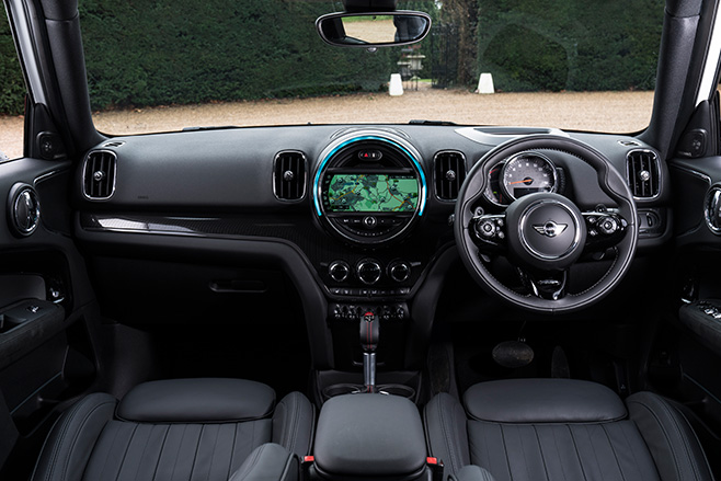 2017 Mini Countryman interior