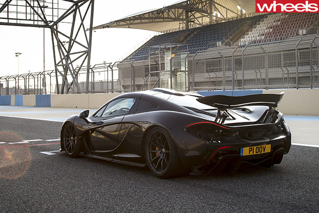 Mc Laren -P1-rear -side