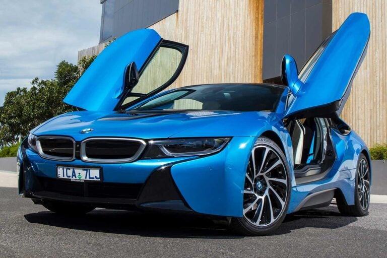 BMW i8