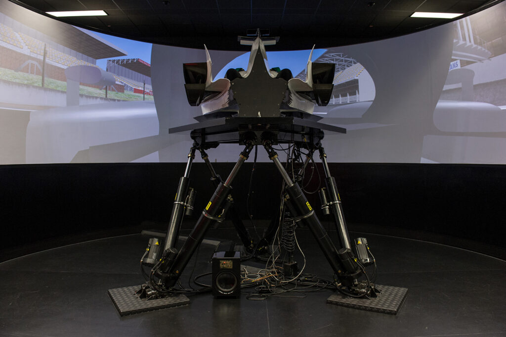 Toyota F1 simulator le mans