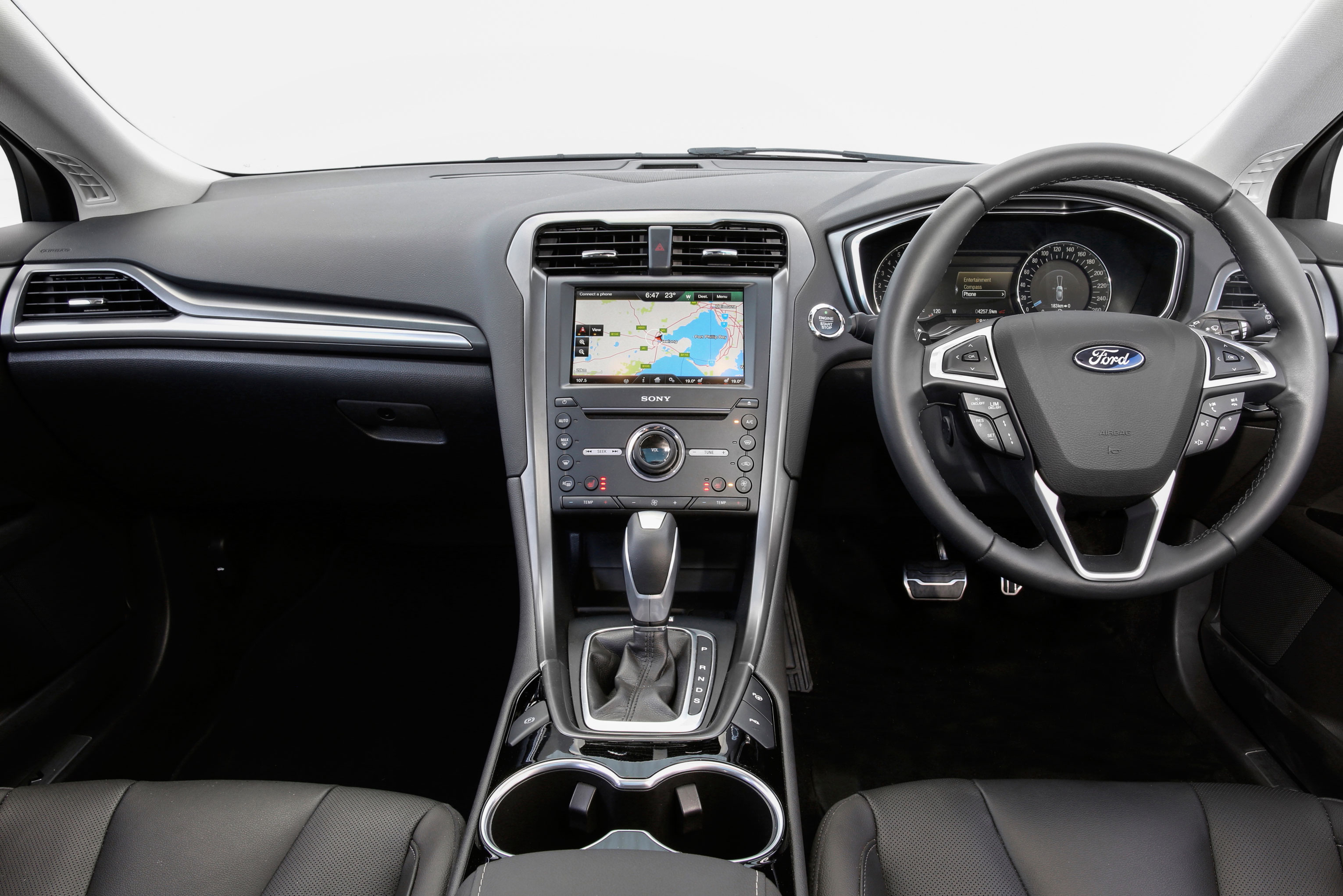 2015 Ford Mondeo