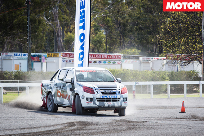 Isuzu doing tail slides