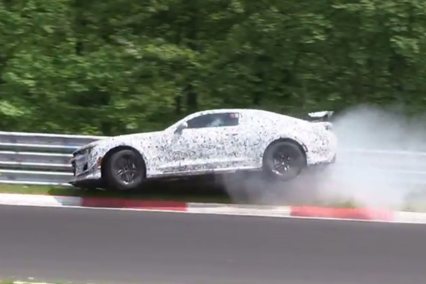 Chevrolet Camaro Z/28 Nurburgring crash