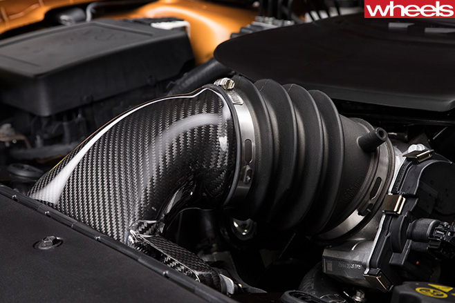 HSV-GTS-R-carbon -fibre -part