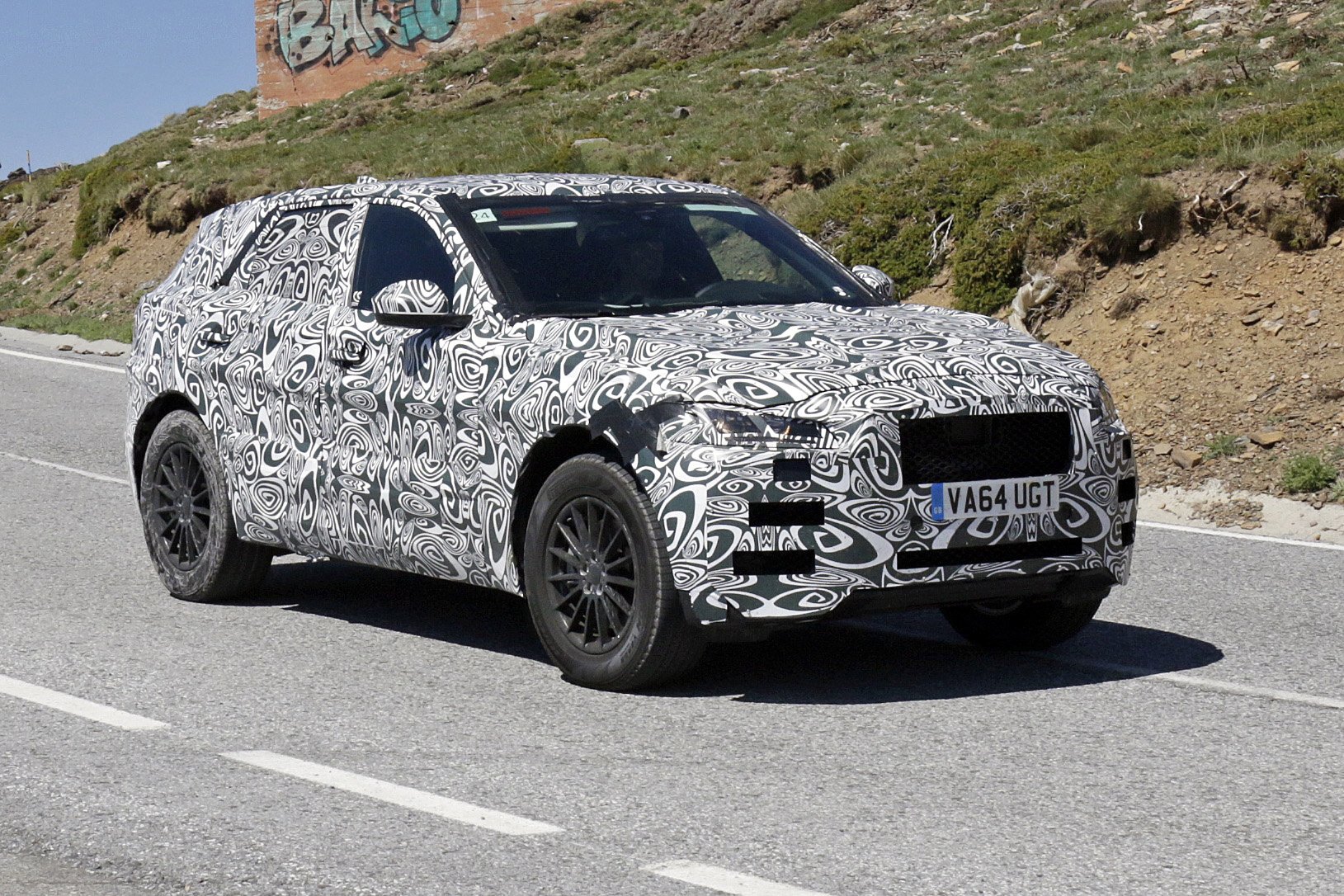 Jaguar F-Pace4