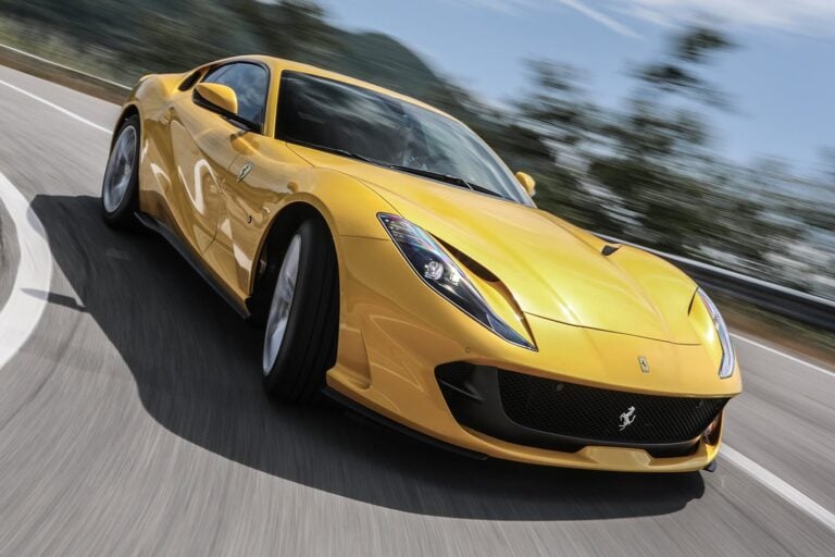 2018 Ferrari 812 Superfast MAIN