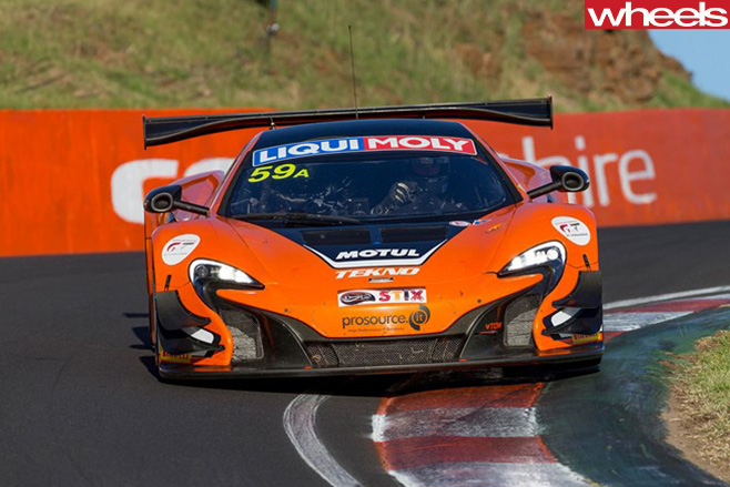 Van -Gisbergen -Webb -Mc Laren -Bathurst -12-Hour -2016