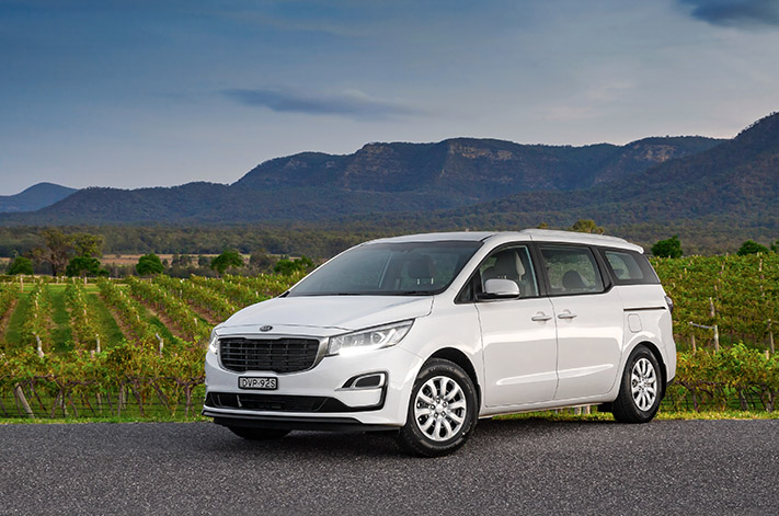 Kia Carnival S