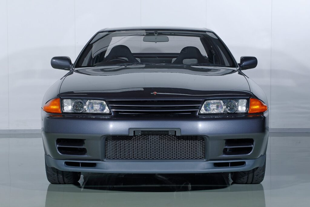 Nissan Skyline GT-R R32 restoration Nismo