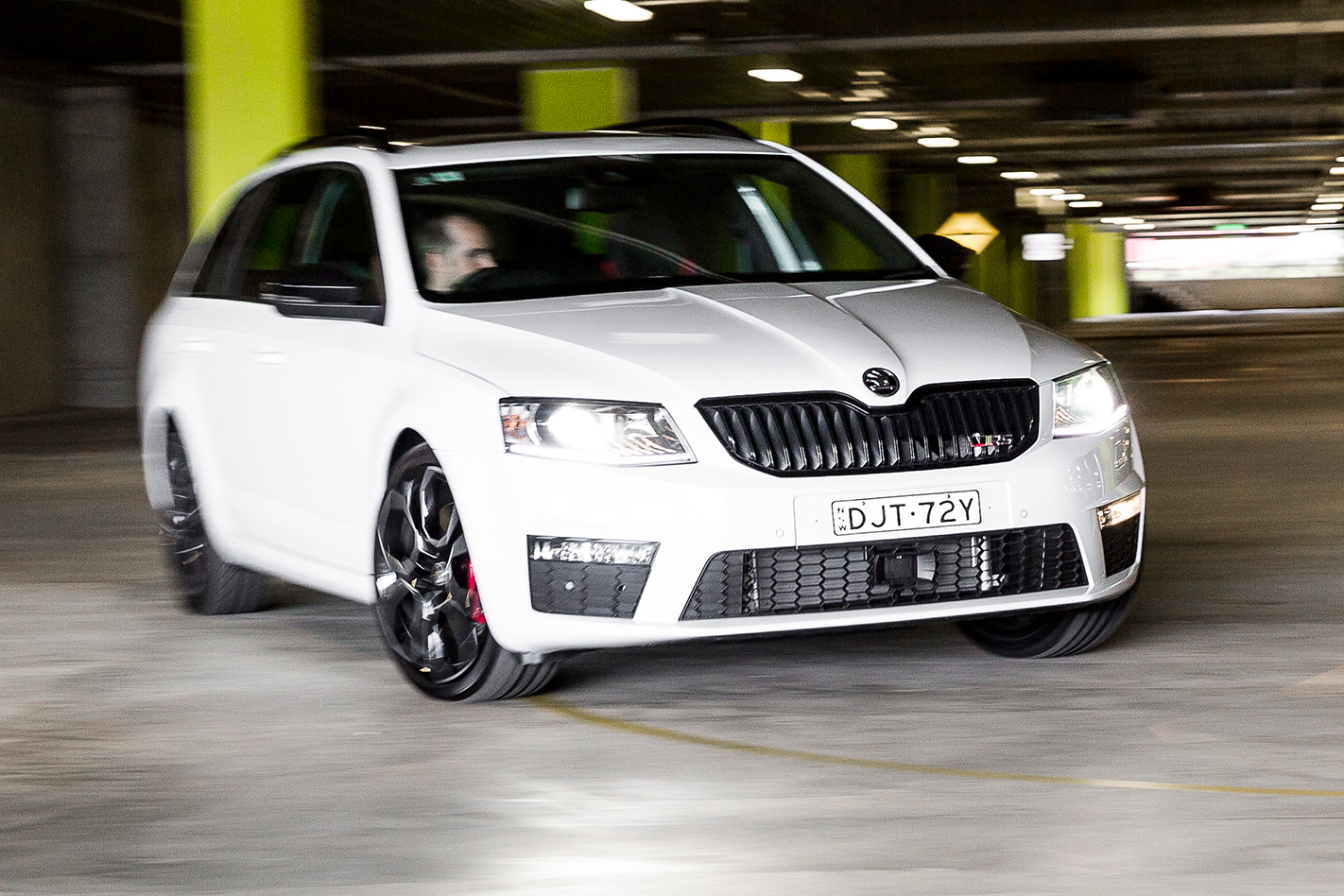 2017 Skoda Octavia RS230 testing