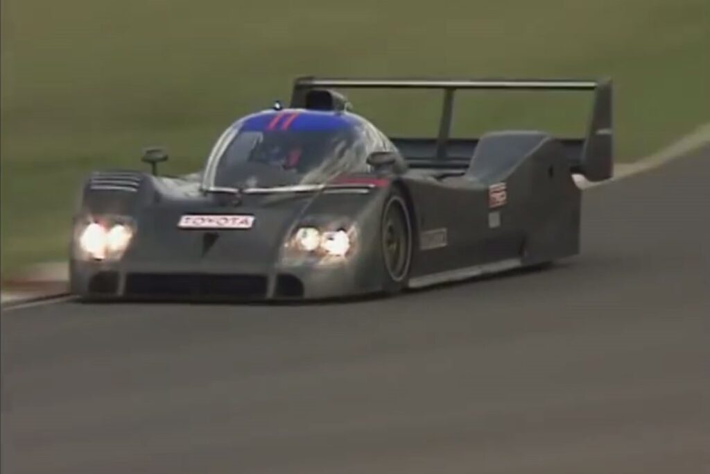 Toyota TS010 tests at Eastern Creek