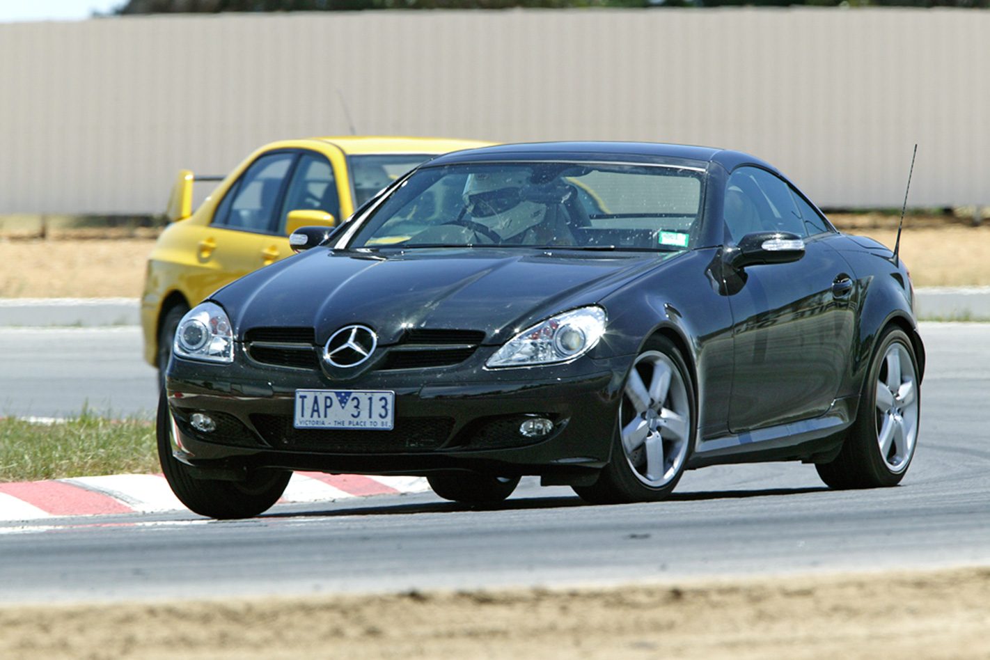 2004-Mercedes-Benz-CL65-AMG.jpg