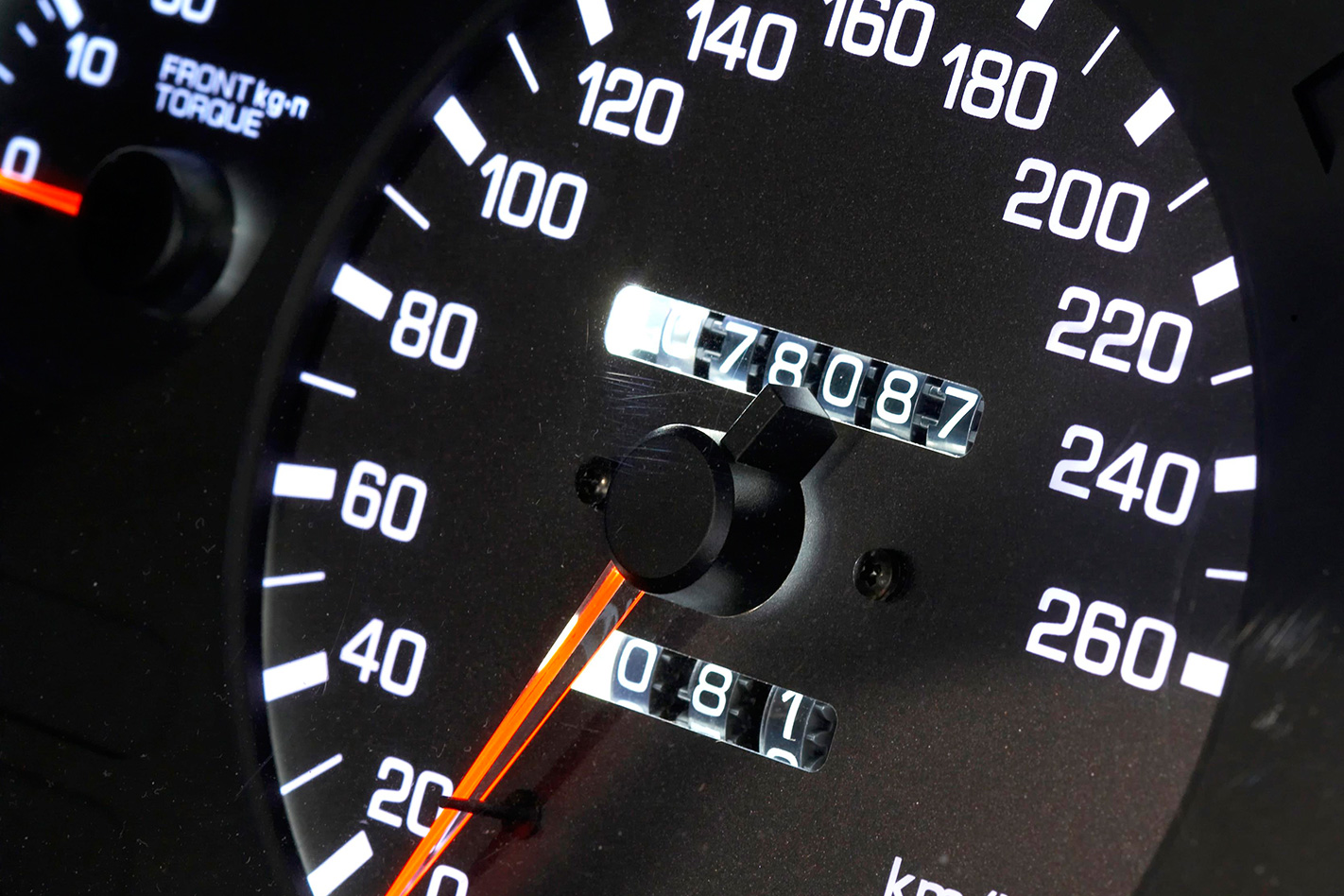 1991-Nissan-Skyline-GT-R-gauges.jpg