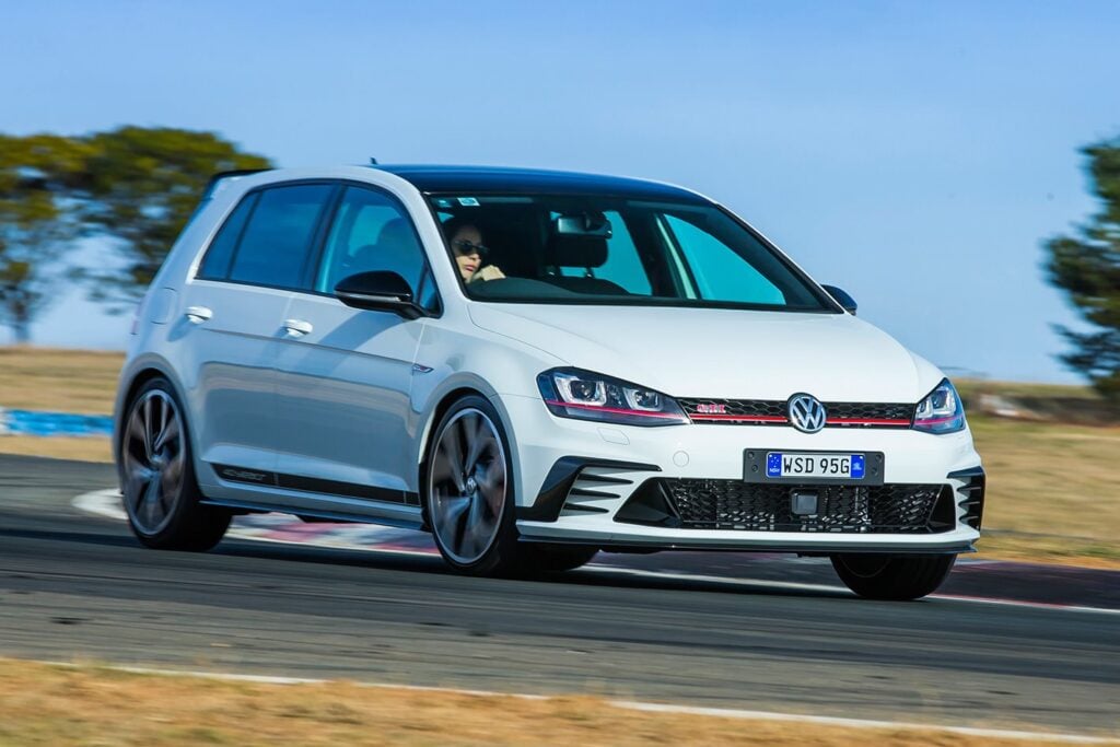 2016 Volkswagen Golf GTI 40 Years review