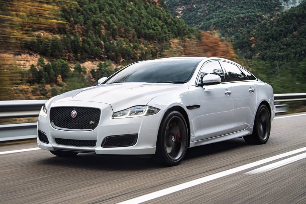 Jaguar XJ