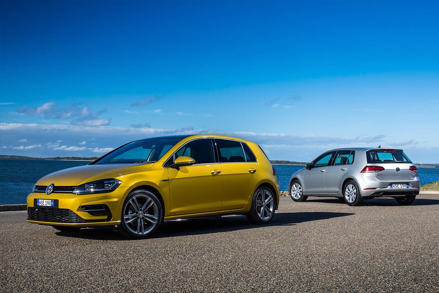2017 Volkswagen Golf 7.5 review video