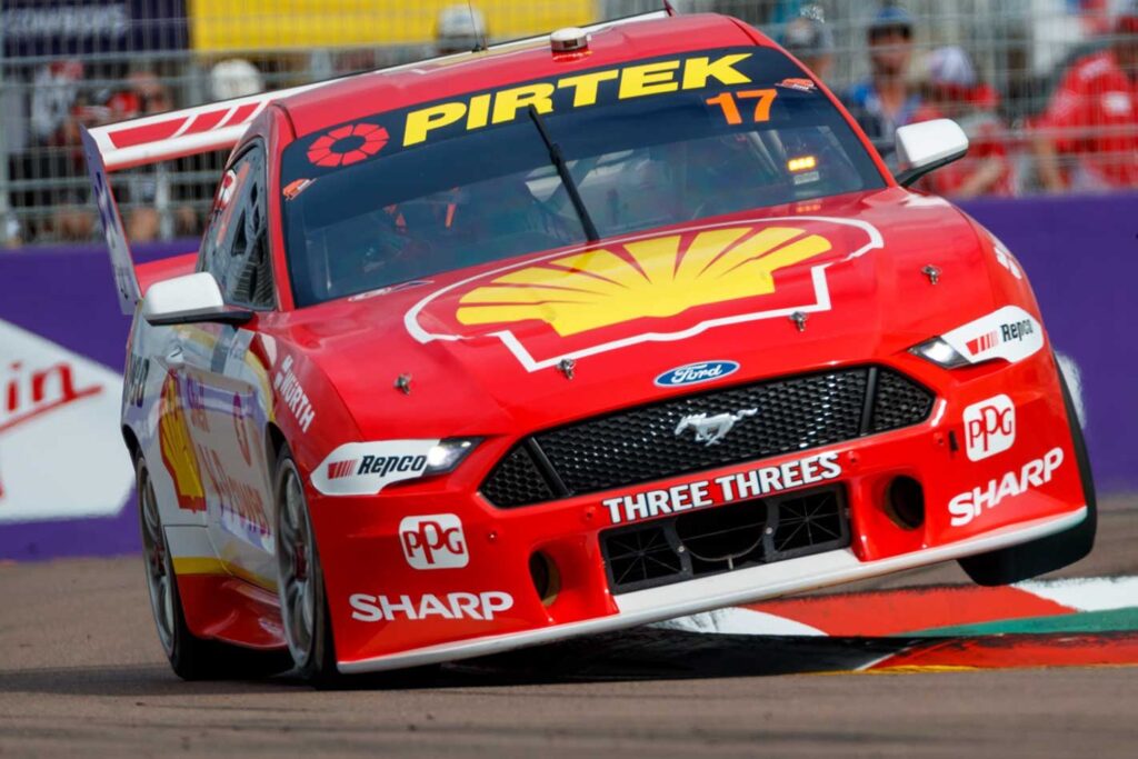 Ford Mustang Supercar US race