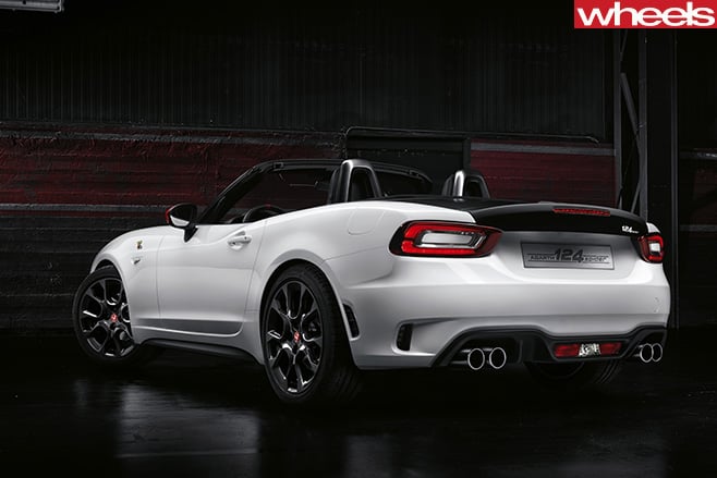 Fiat -Abarth -124-spider -rear -side