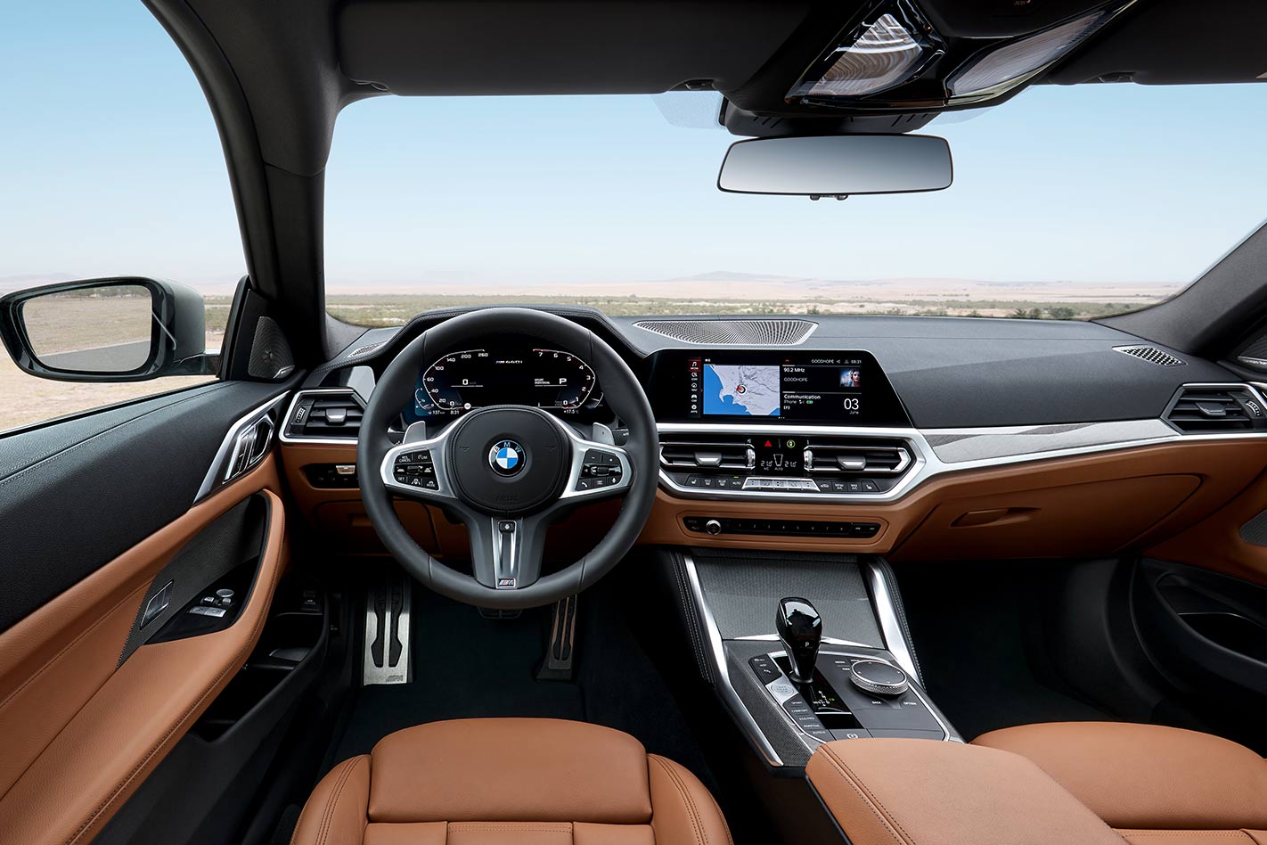 BMW G22 4 series dash