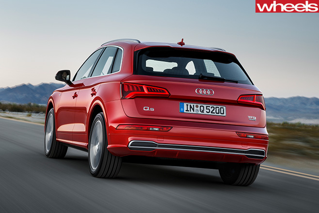 Audi -Q5-rear -side