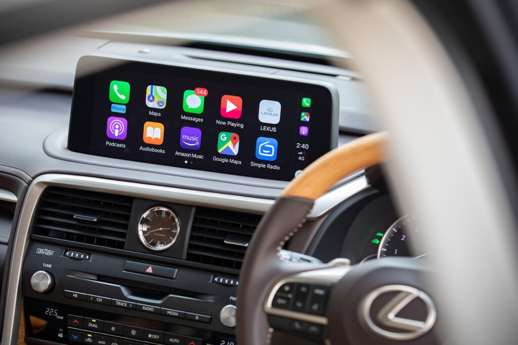 Lexus smartphone mirroring