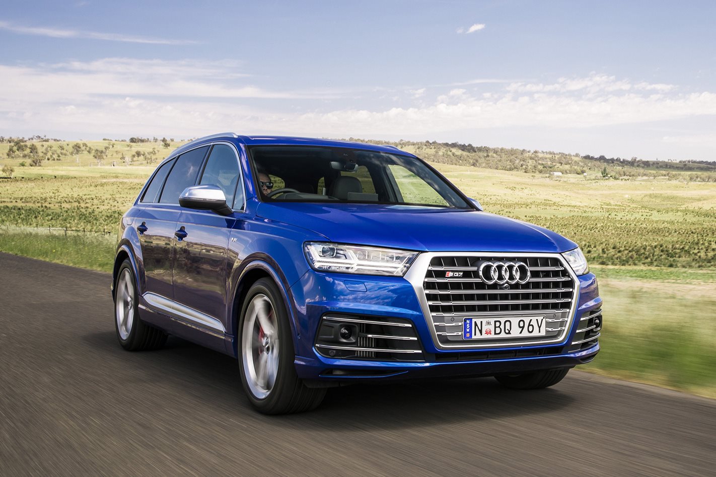 2017 Audi SQ7 TDI review