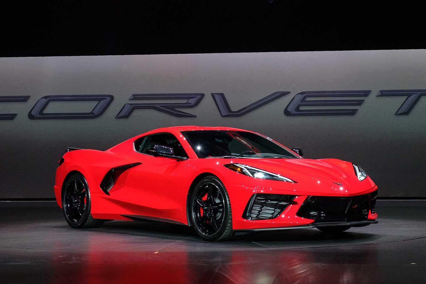 2020 Chevrolet C8 Corvette Stingray revealed