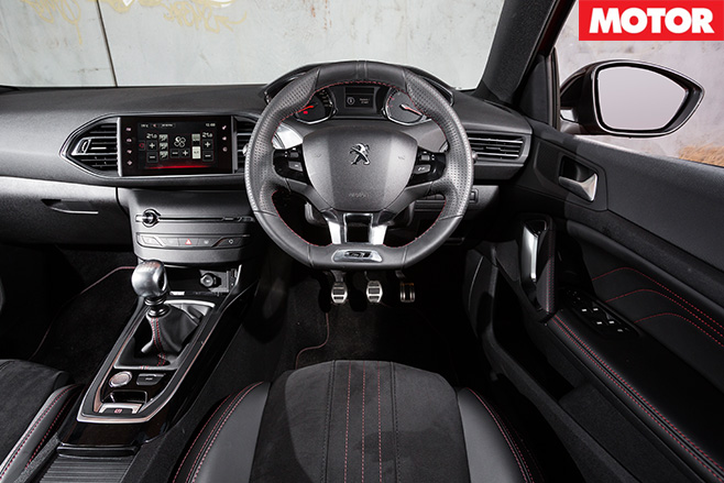 Peugeot 308 GT interior