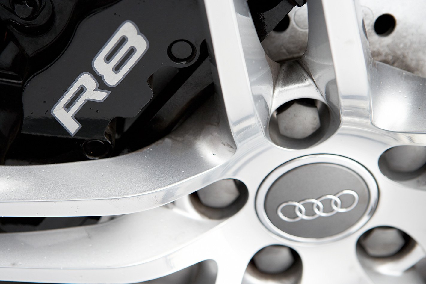 2008 Audi R8 wheel
