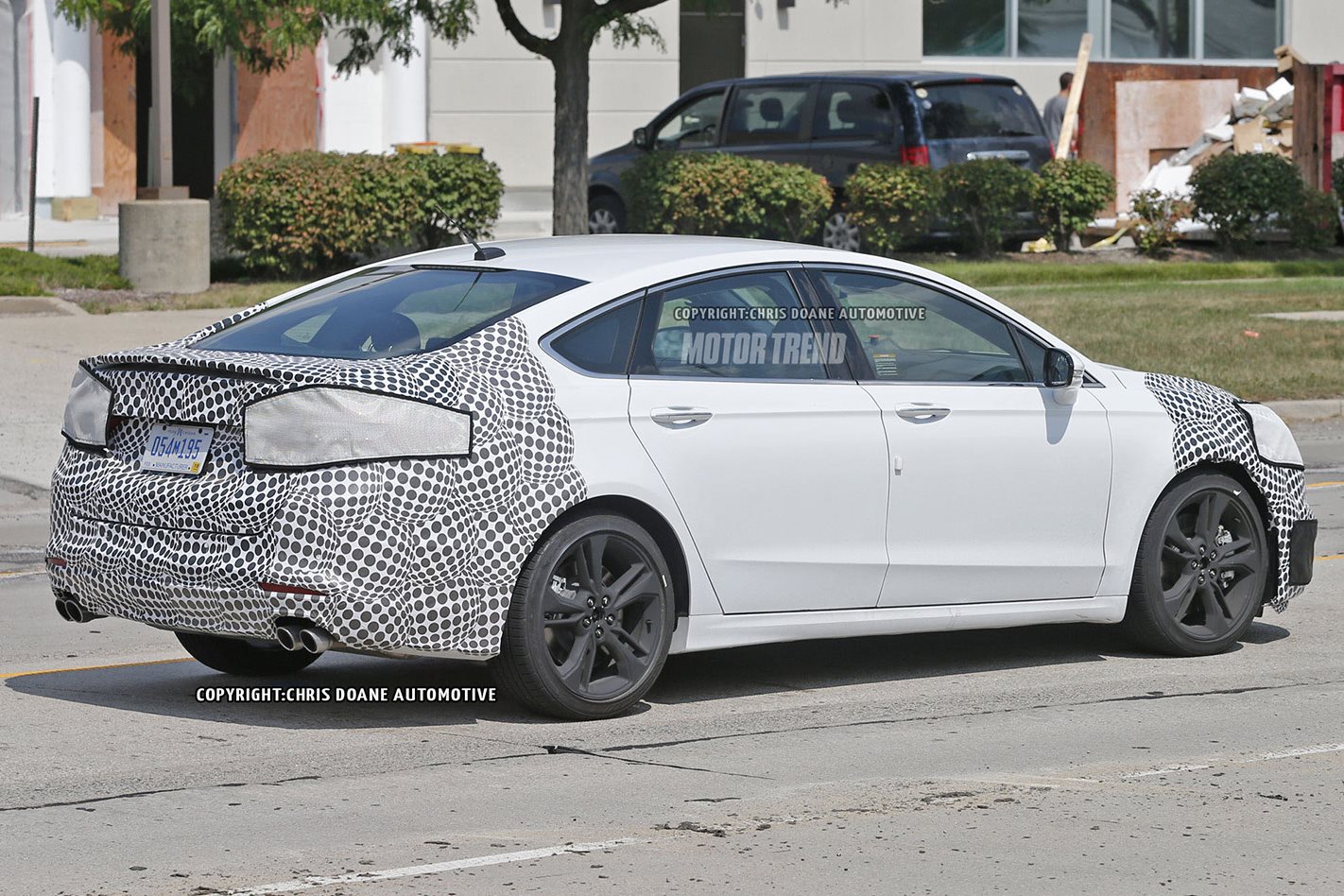 Mondeo ST spied