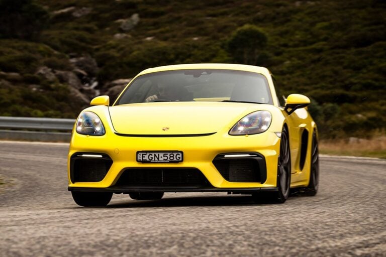 2020 Porsche 718 Cayman GT4
