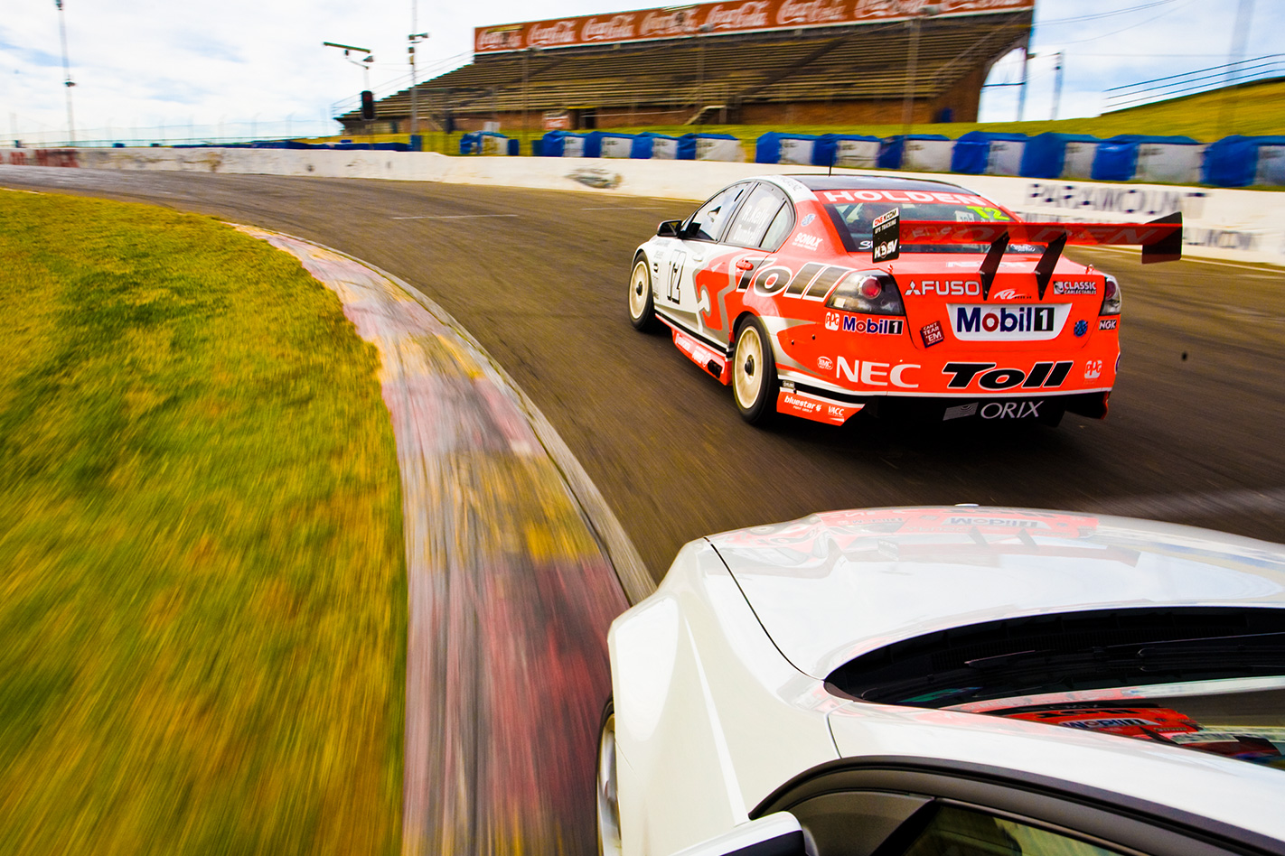 HSV-V8-Supercar-driving-Sydney-Oran-Park.jpg