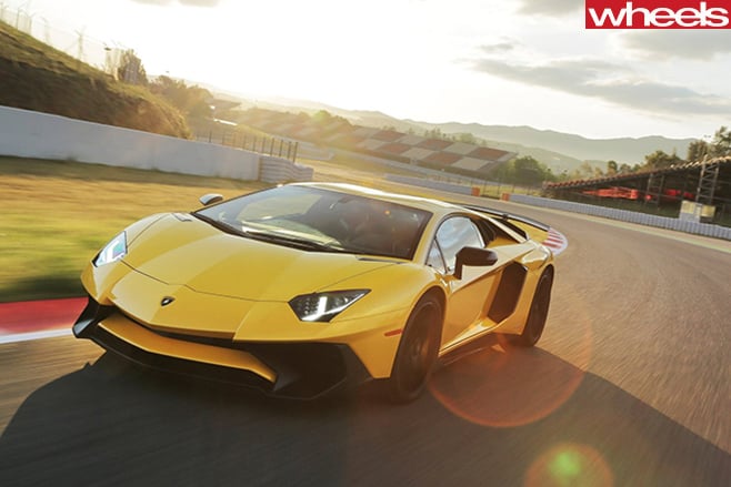 Lamborghini -driving -front -side
