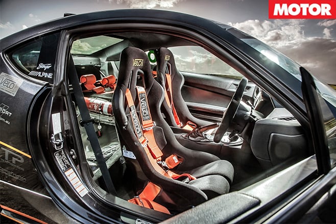 Roh wheels 86 interior