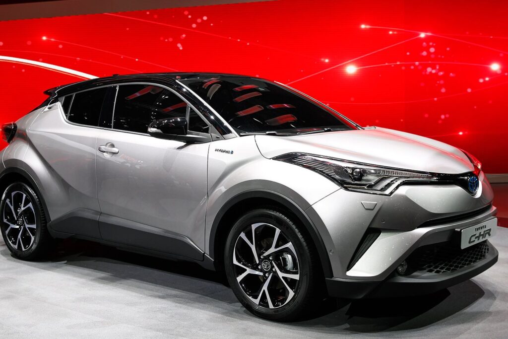 Toyota C-HR baby SUV