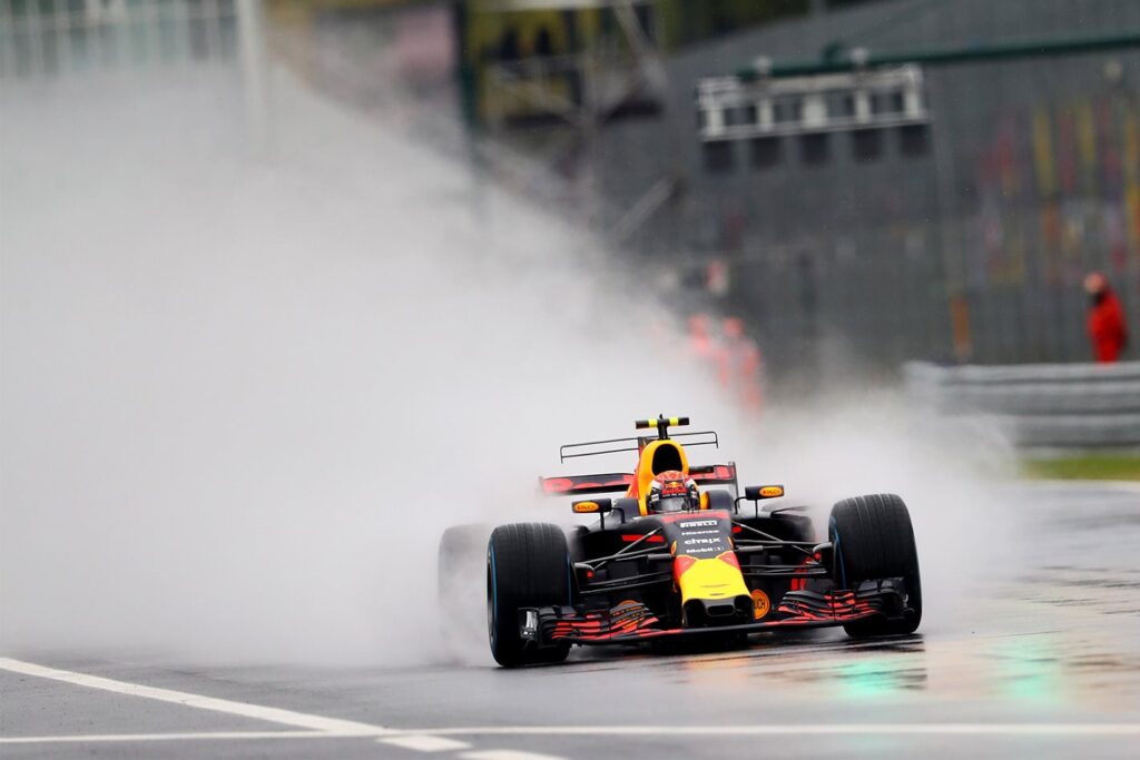Daniel Ricciardo gains 12 places in epic Italian GP effort