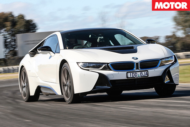 BMW i8 front