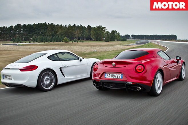 Alfa 4C vs Porsche Cayman 1