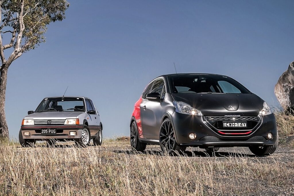 Peugeot 205 GTI vs 208 GTI 30th Anniversary