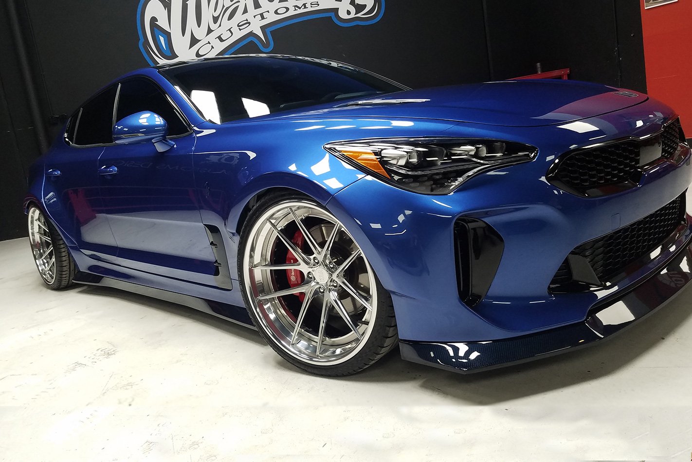 2018-Kia-Stinger-GT-Widebody-front.jpg