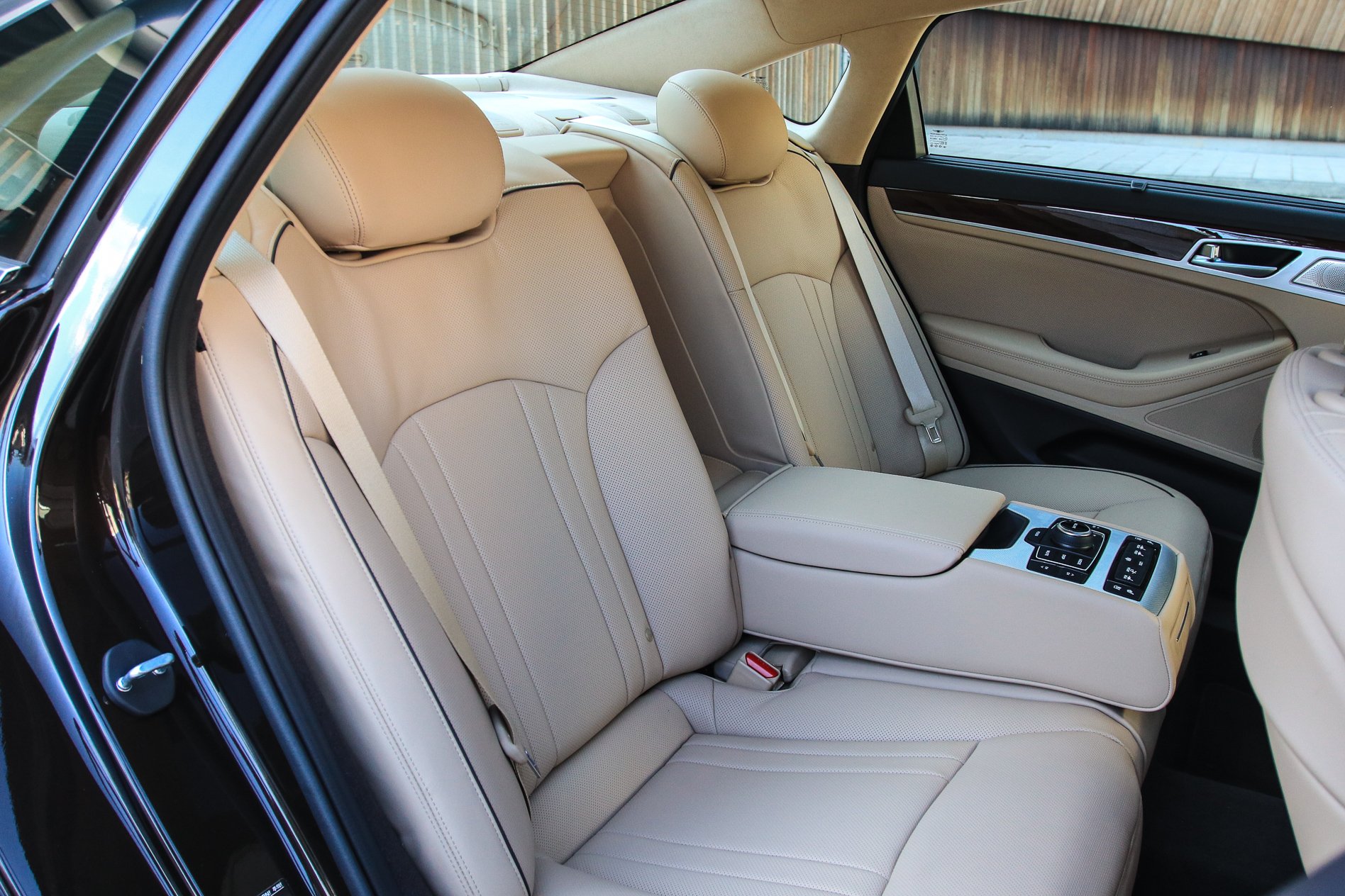Genesis G80 2019