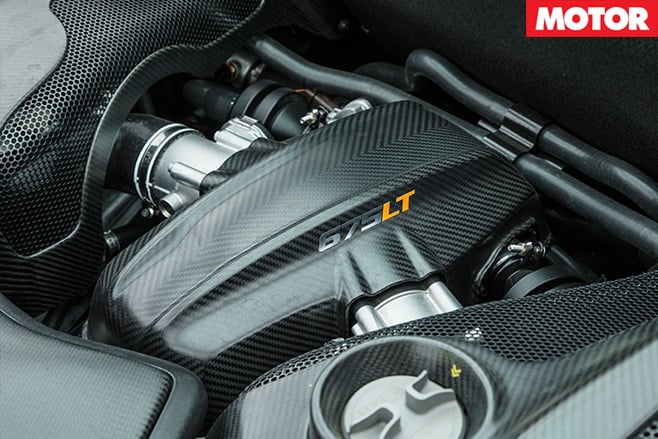 Mclaren 675LT engine