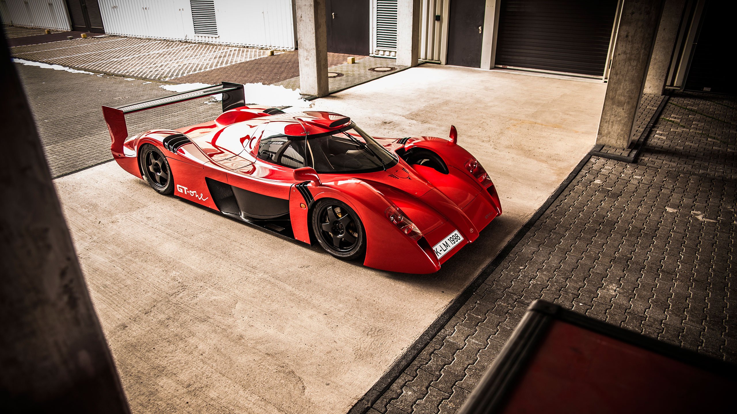 TS020 Wallpaper
