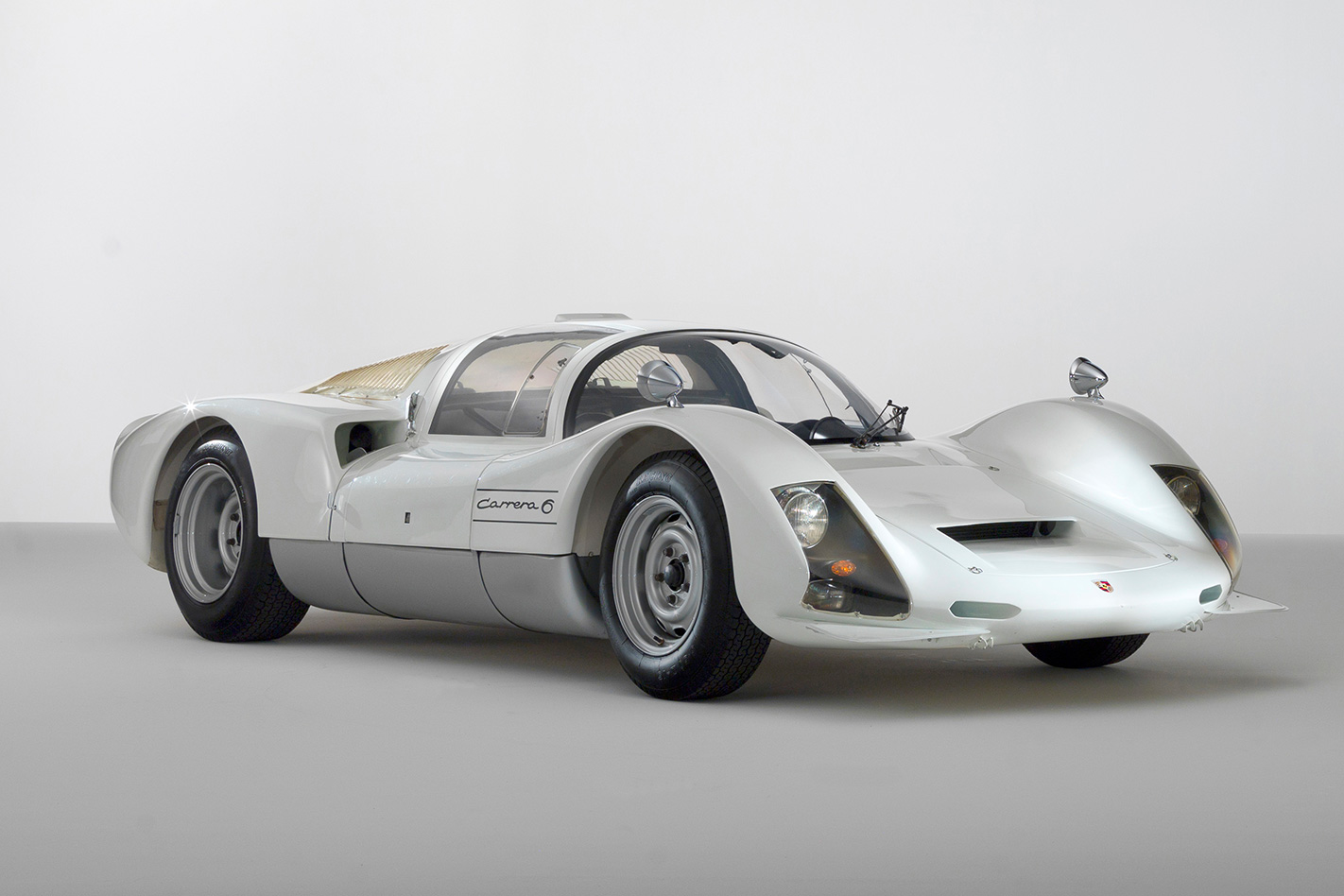 1966 Porsche-Carrera-6-front.jpg