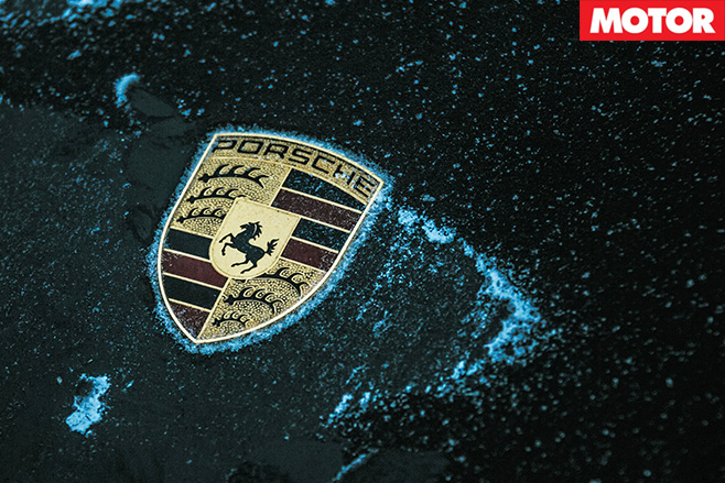 Porsche badge frozen